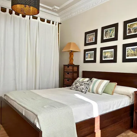 Dos Torres Valinor - Plaza Del Pilar Apartamento